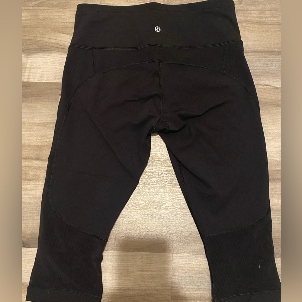 Lululemon Hit It Leggings 21” InSeam Crop